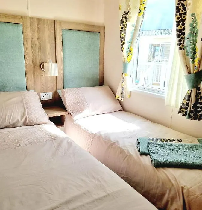 Drury Holidays At Tattershall Lakes-1