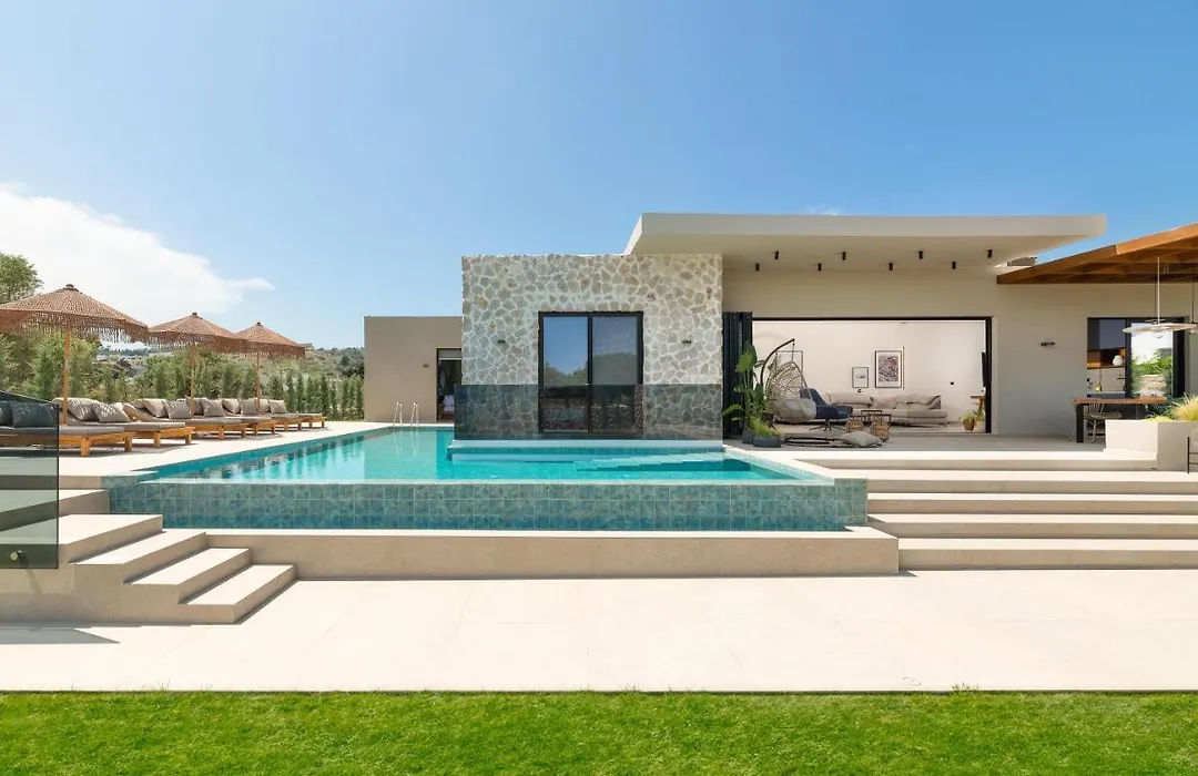 Mirena Luxury Living-Casa Di Ria-1