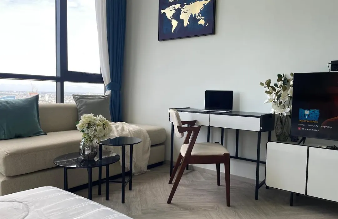 Luxury River View-1
