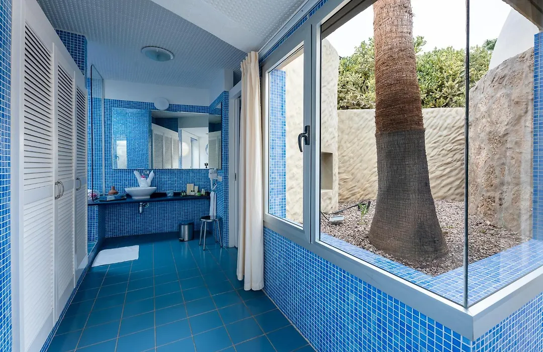 Hotel Livvo Risco Del Gato Suites-1