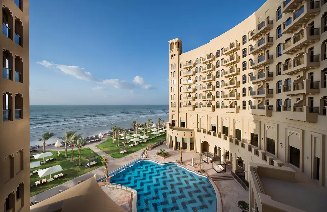 Bahi Ajman Palace Hotel-1