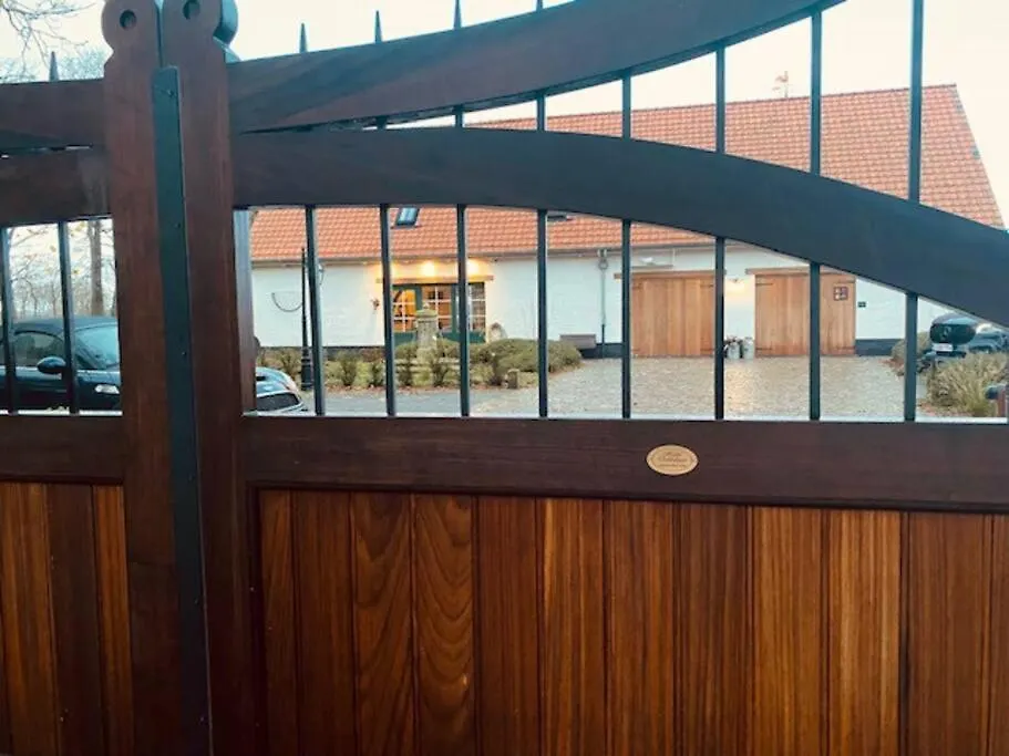 Prachtige Vakantiewoning Met Weids Uitzicht-1