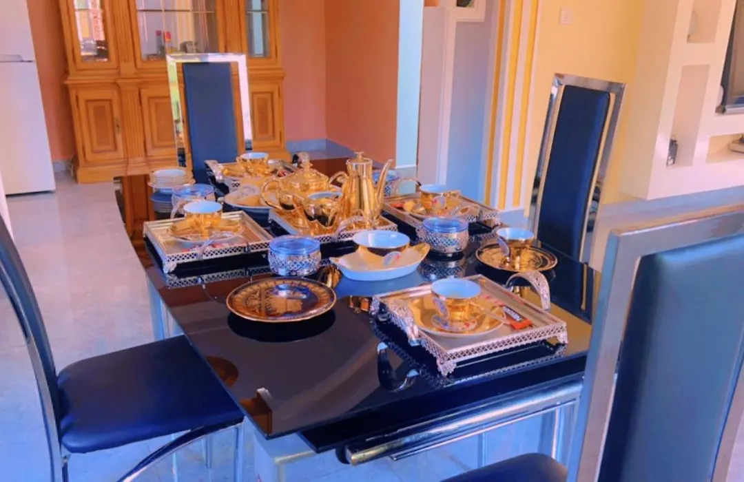 Stunning 3-Bedrooms Guesthouse In Limbe Cameroon-1