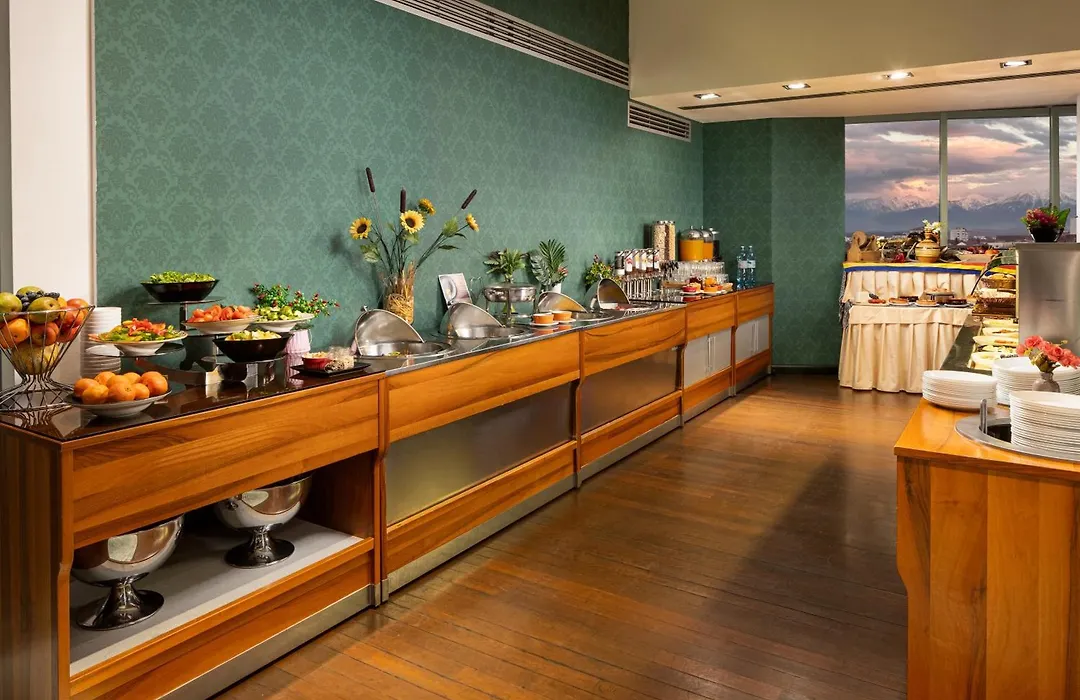 Hotel Golden Tulip Ana Tower Sibiu-1