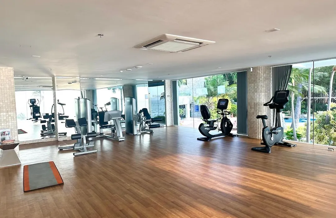 Oceanfront Luxury Condo In Pattaya With Private Beach And Inifinity Pool - Not A Hotel 30 Day Stay Minimum-1