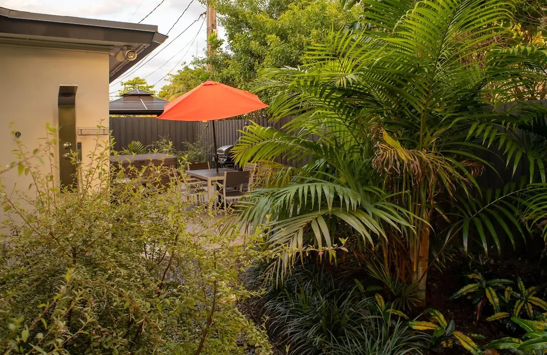 Walk To Wilton Drive - Spacious & Quiet Villa #2 Hot Tub!-1