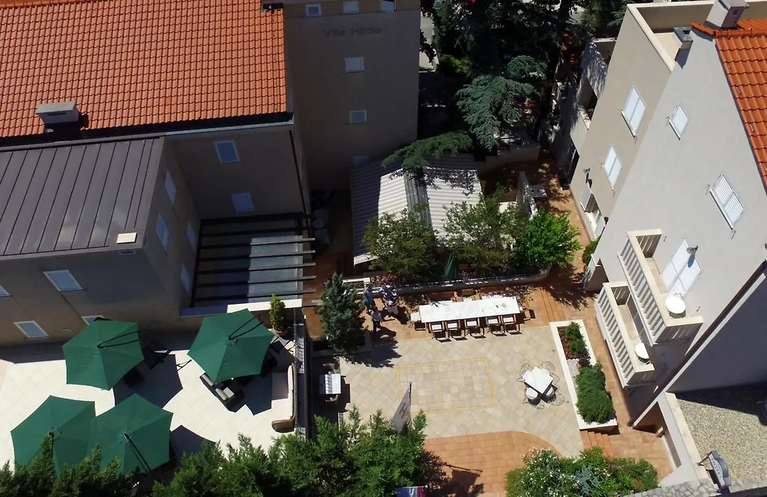 Hotel Abalone-1