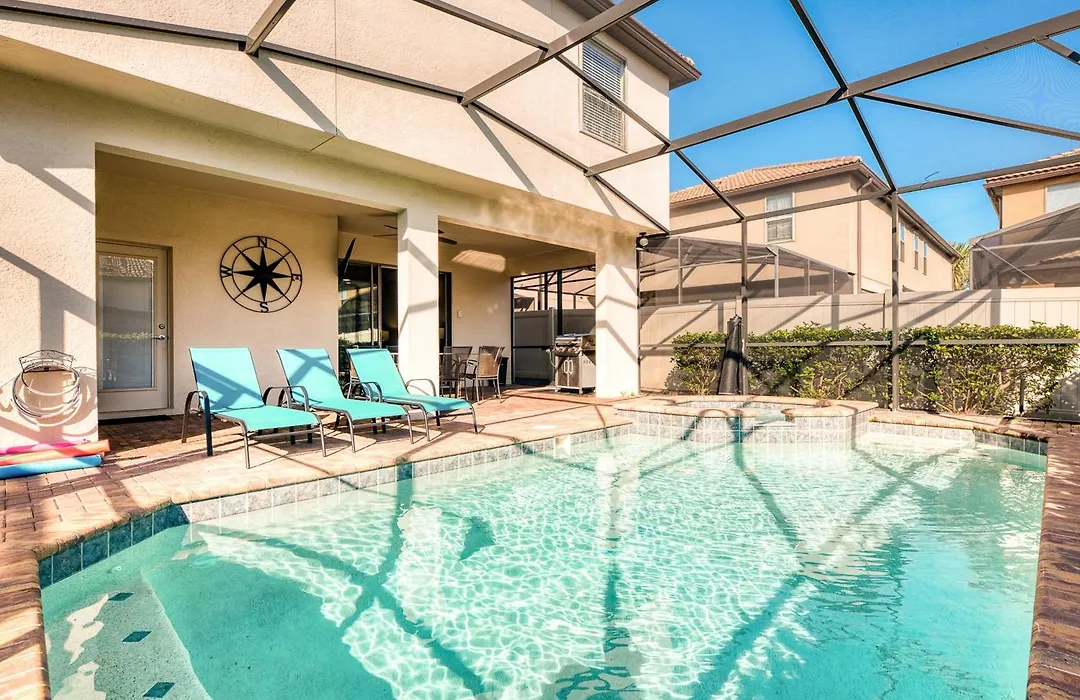 Grand Getaway - 6 Bedroom Luxury Vacation Rental-1
