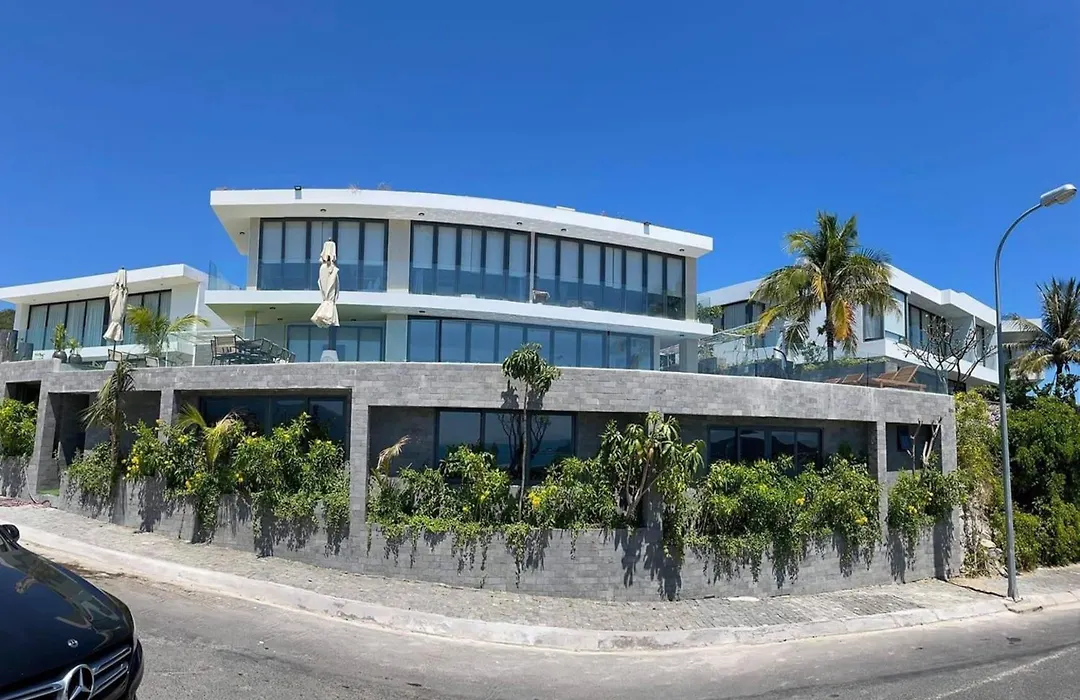Abogo Ocean Front Villa Nha Trang-1