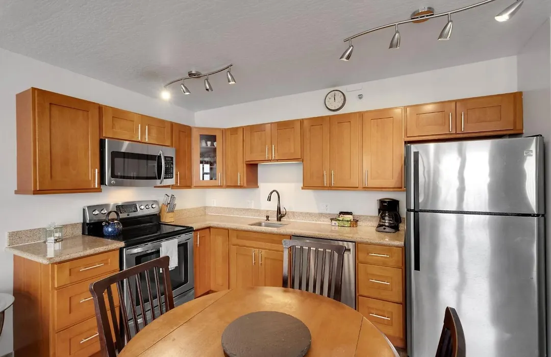 One-Bedroom Apartment-1