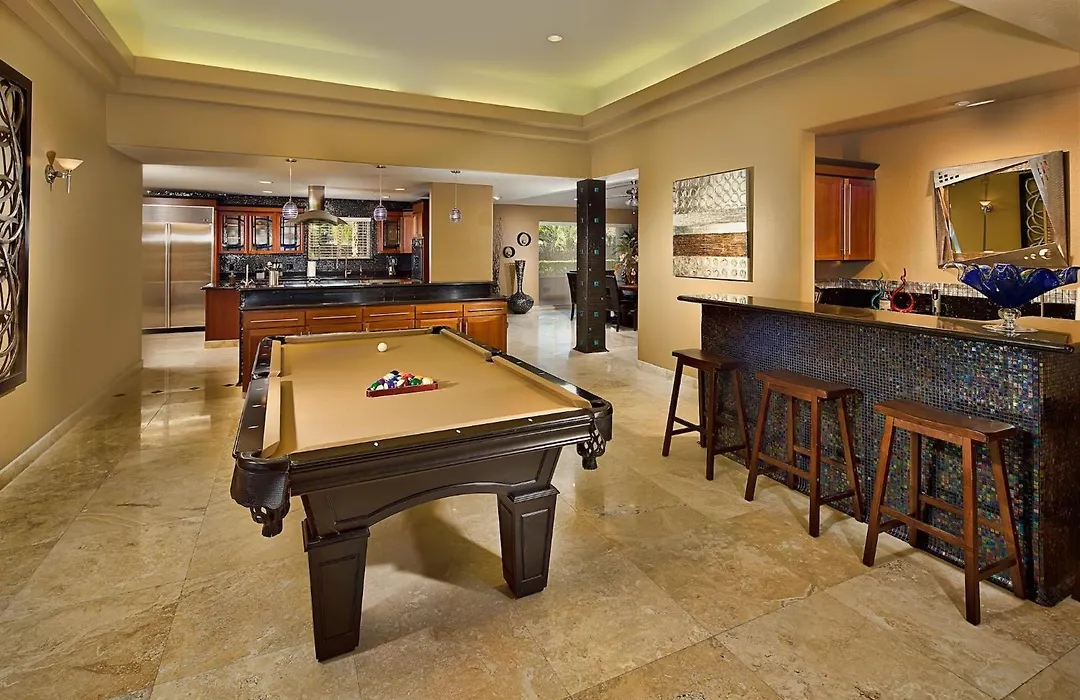 Luxury Estate, Heated Pool, Pickleball Court, More-1