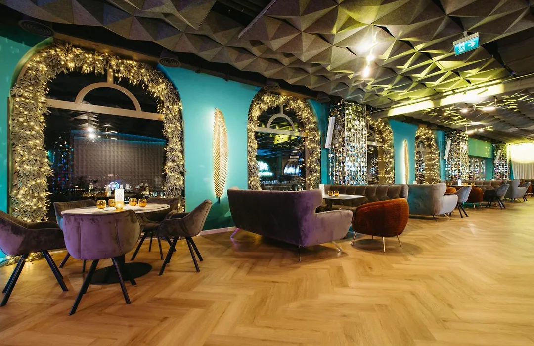 Hotel International Iasi-1
