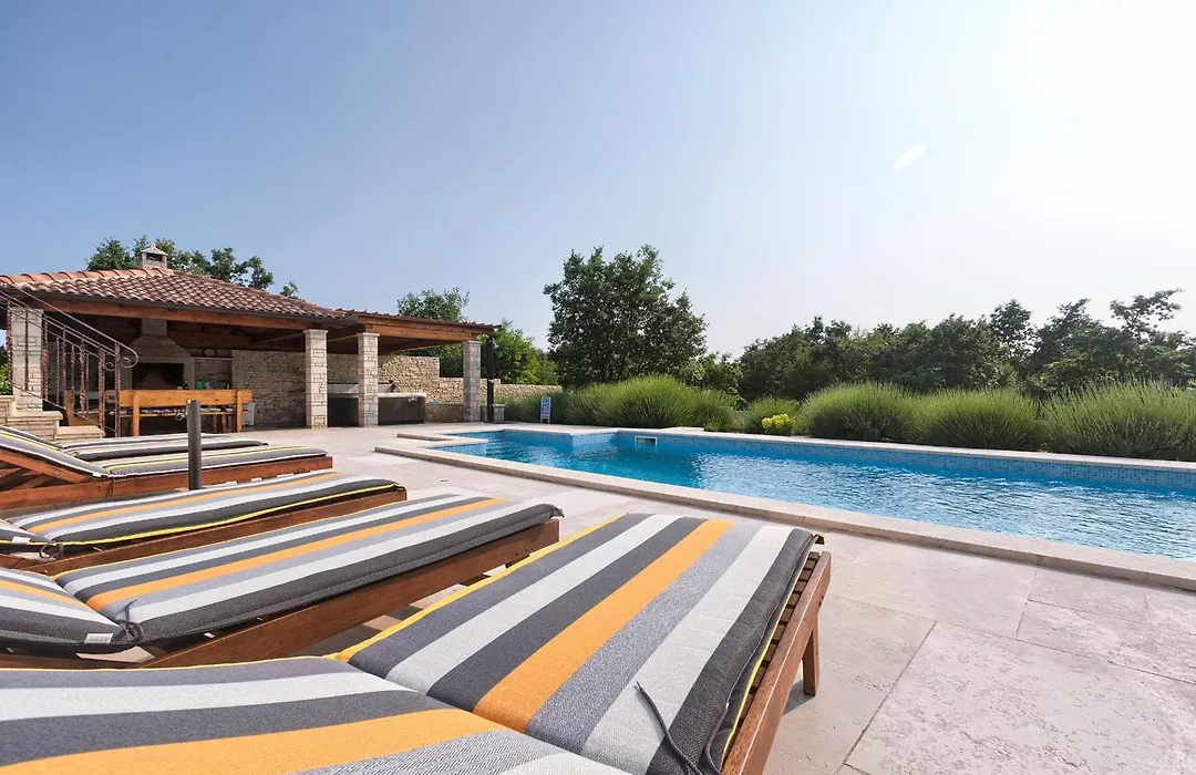 Villa Stokovci In Central Istria For Families And Kids With A Large Garden And Playground-1