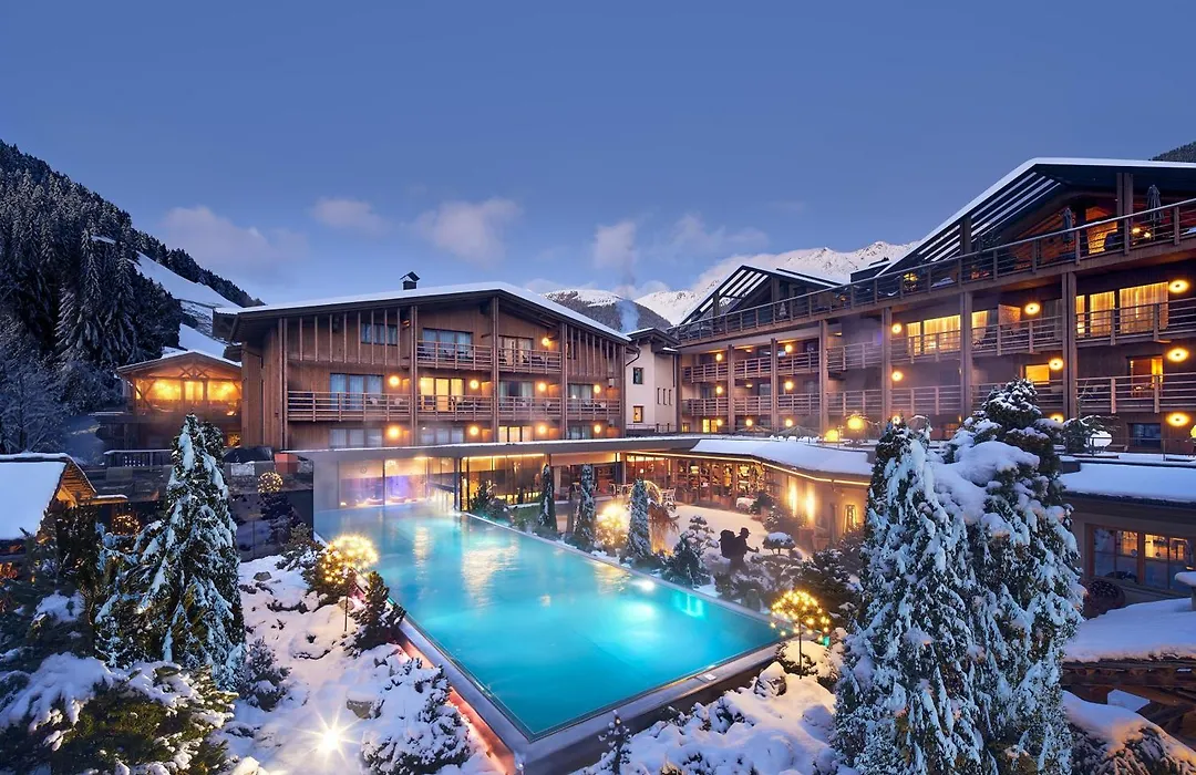Hotel Quelle Nature Spa Resort-1