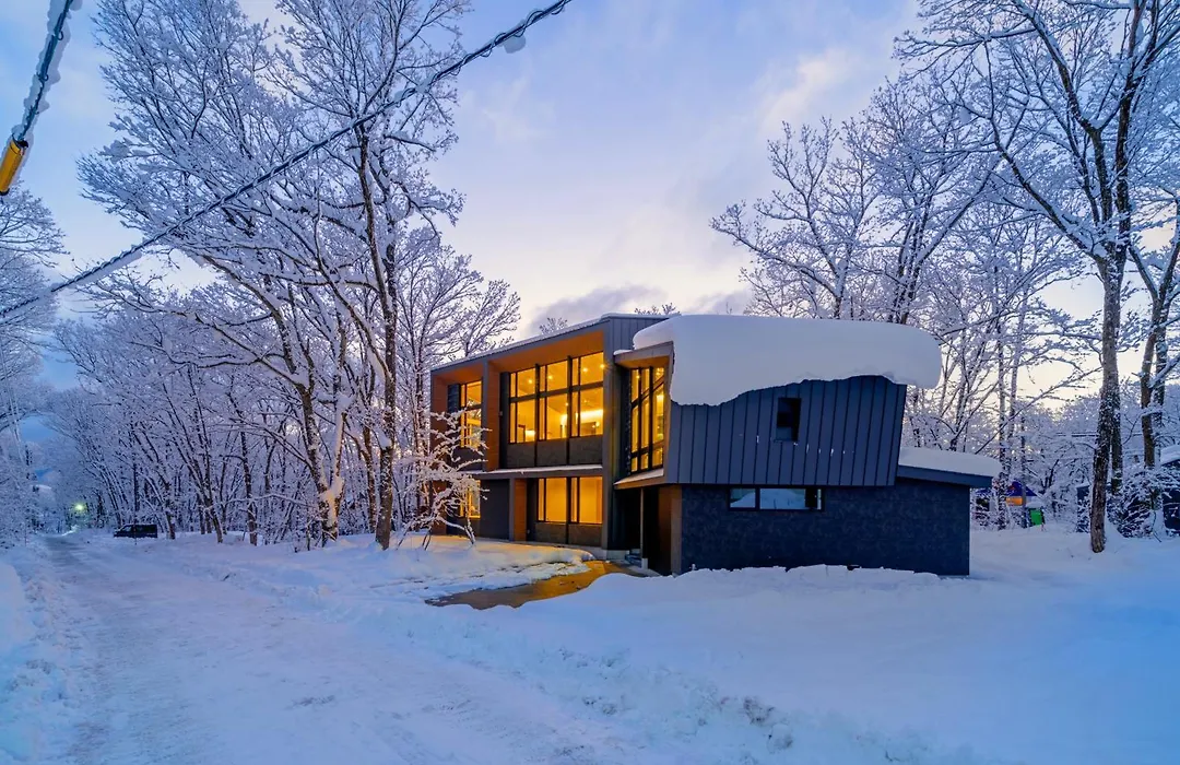 Villa Lily By Hakuba White Fox Company-1