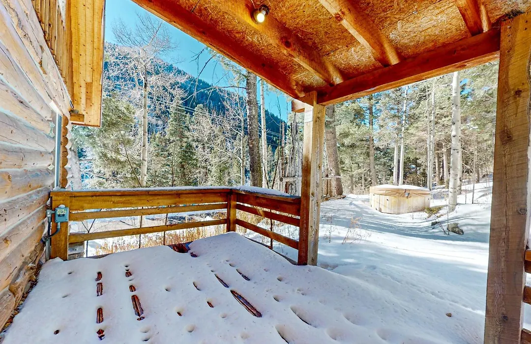 Ridgerunner Cabin-1