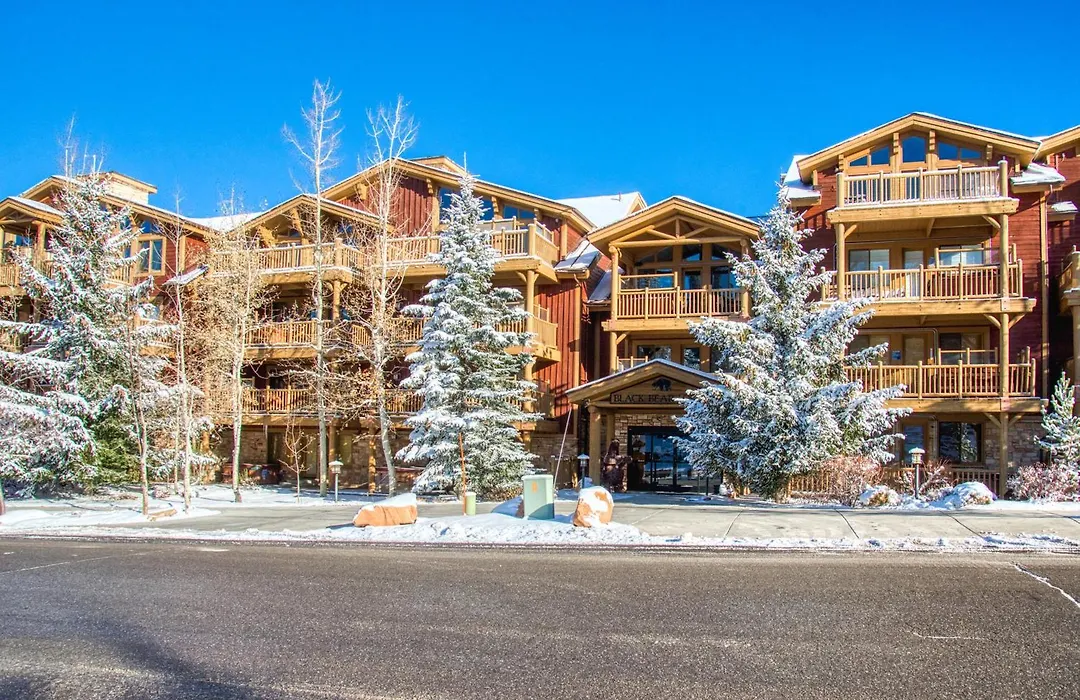 Black Bear Lodge-1