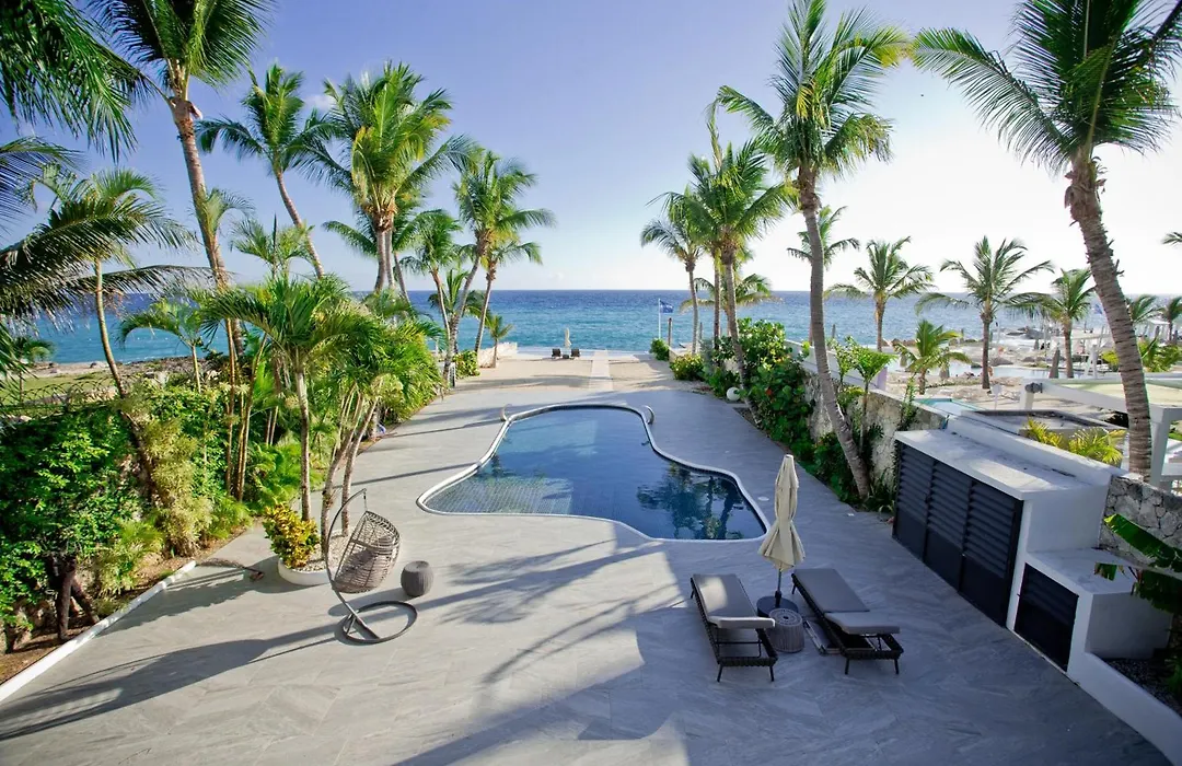 Tracadero Beach Resort-1