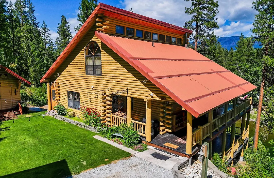 Log Cabin W/ Private Hot Tub On Wenatchee River!-1