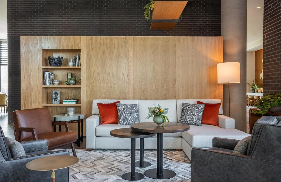 Drey Hotel-1