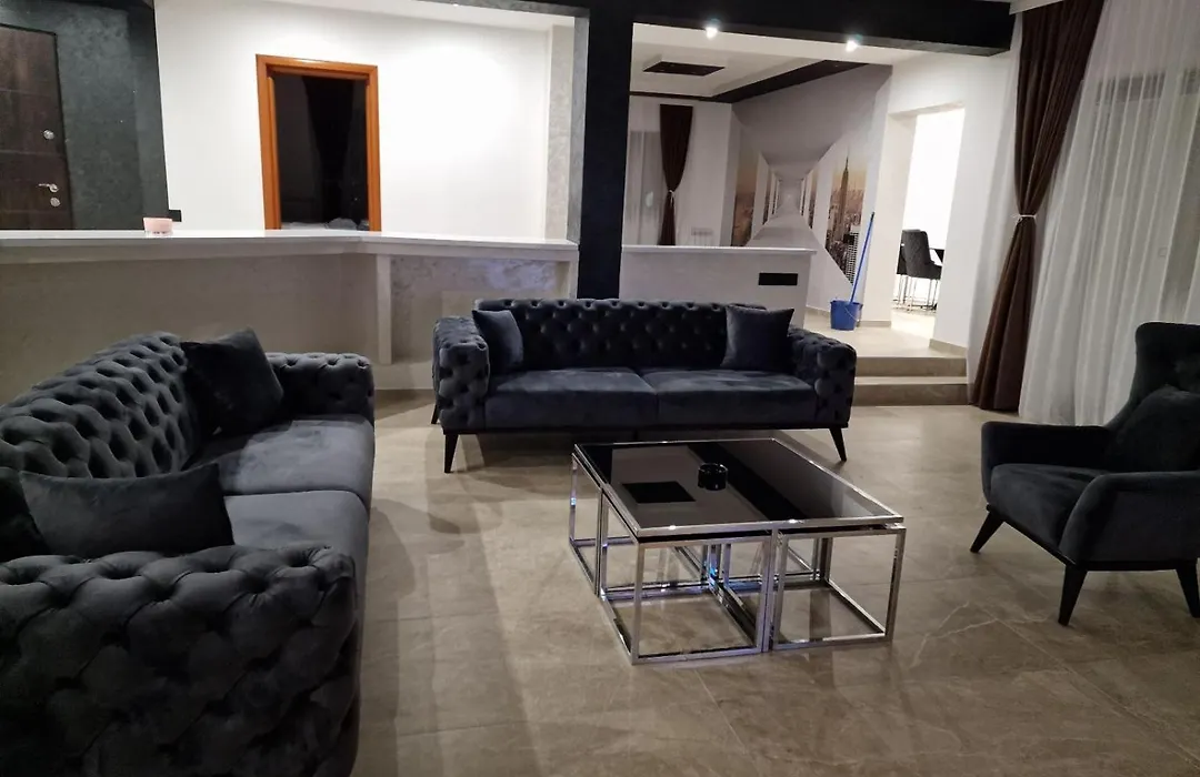 Hedonic Wellness Apartmani-1