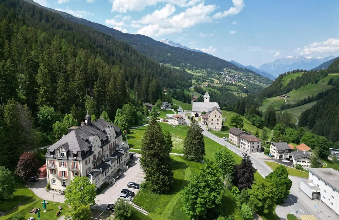 Gruppenhaus Lindenhof Churwalden-1