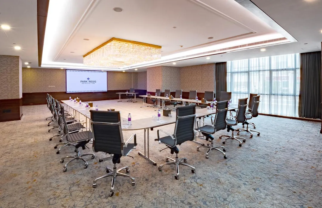 Park Regis Kris Kin Hotel-1