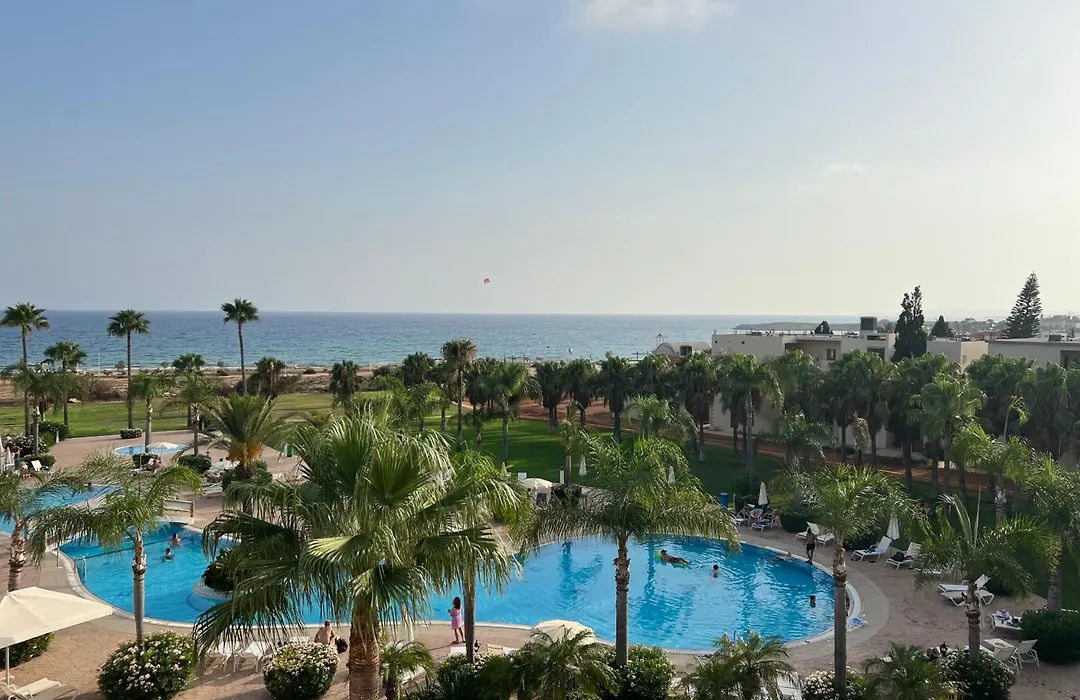 Nelia Sea Breeze-1