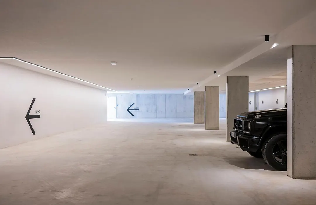 Astor Apartments-1