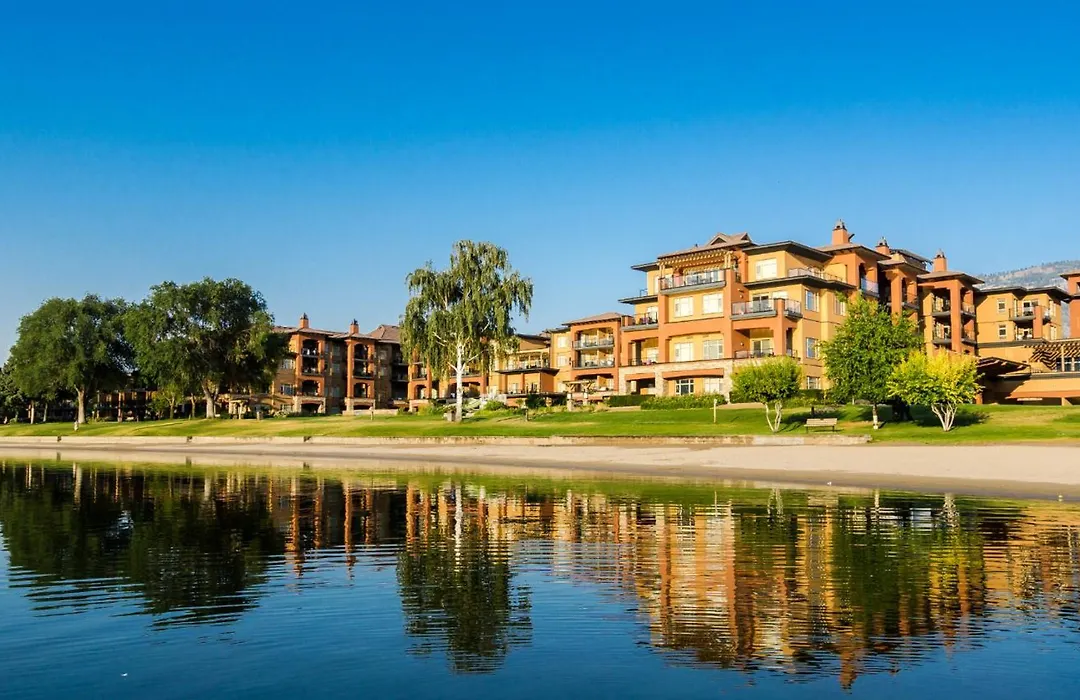 Watermark Beach Resort-1