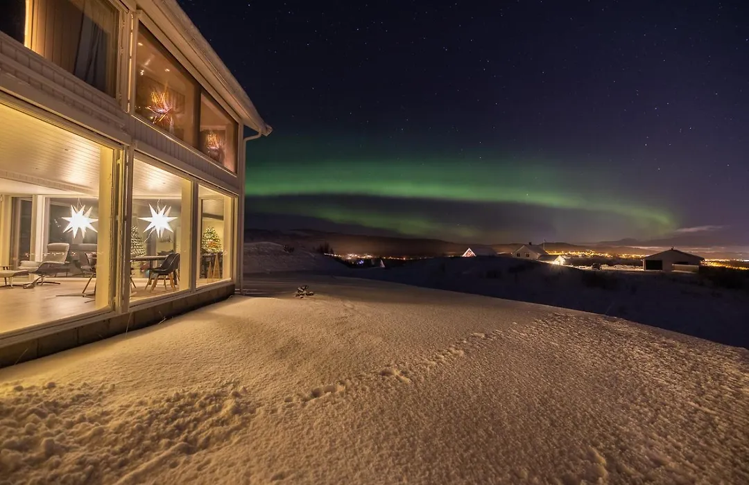 Aurora Borealis Observatory-1