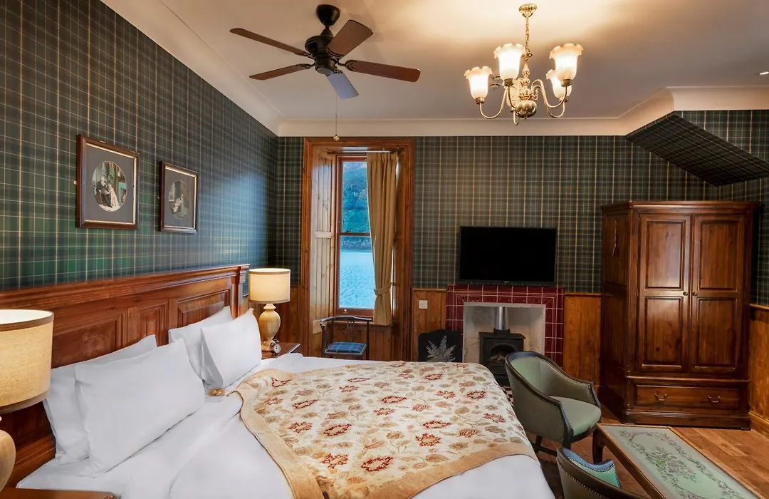 The Whispering Pine Lodge-1