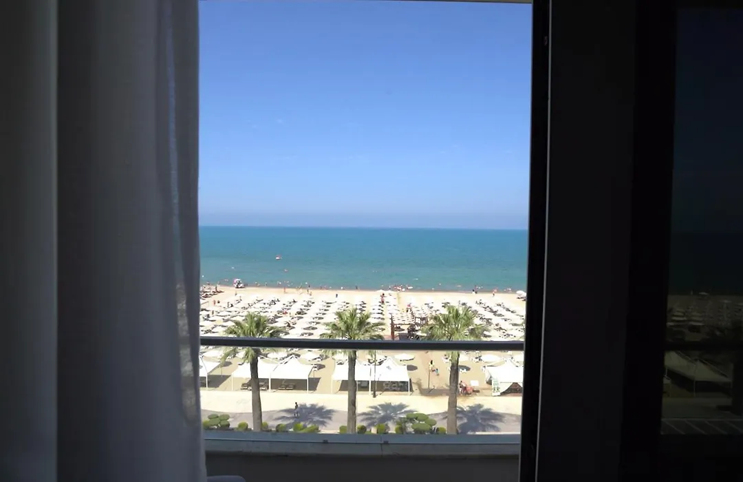 Premium Beach Hotel-1