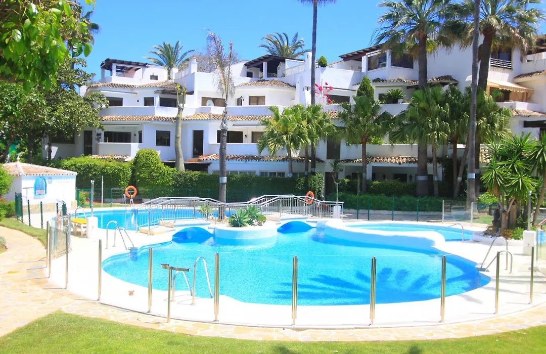 1080 Beachfront Penthouse 3 Floors Jacuzzi 2 Pools Wifi Roof Terrace-1