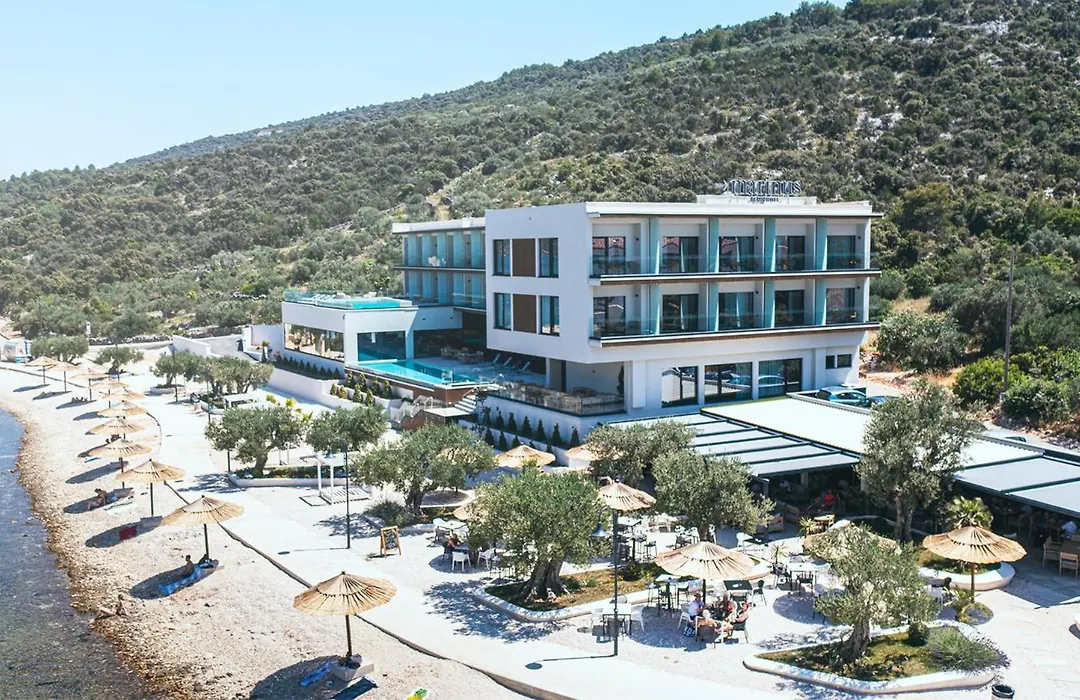Marinus Beach Hotel-1