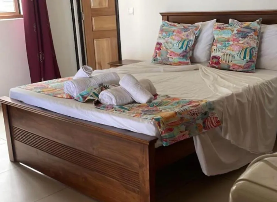 Le Lagon Bleu Guest House By Hyde Tide-1