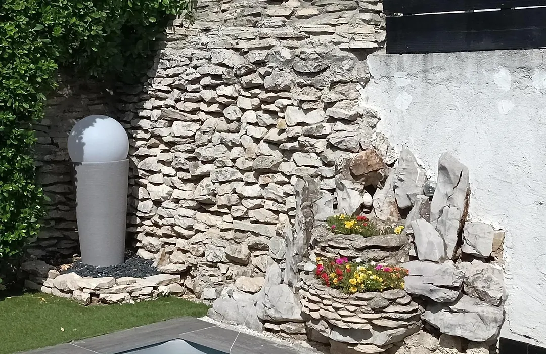 Chez Nous-1