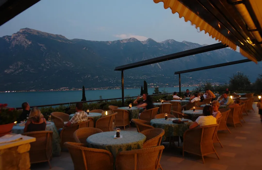 Hotel Ilma Lake Garda Resort-1