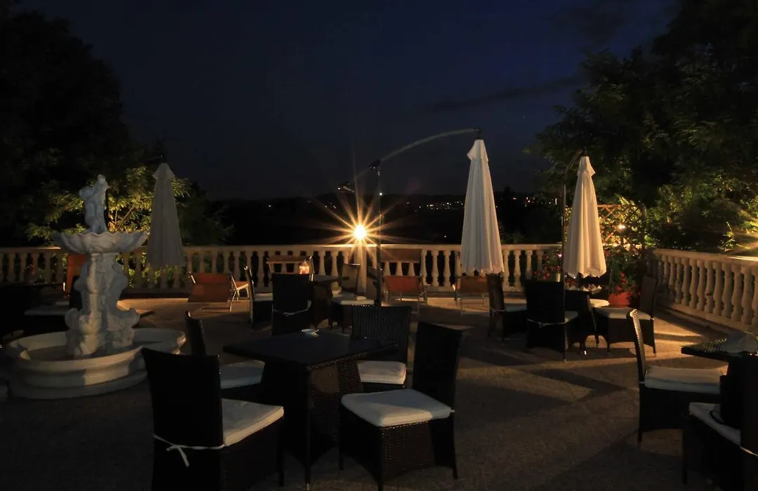 Borgo Dei Poeti Romantik Hotel-1