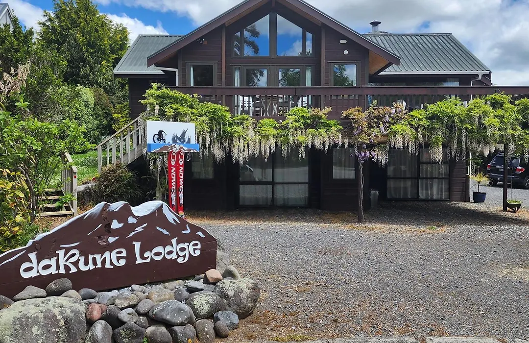 Dakune Chill - The Lodge-1