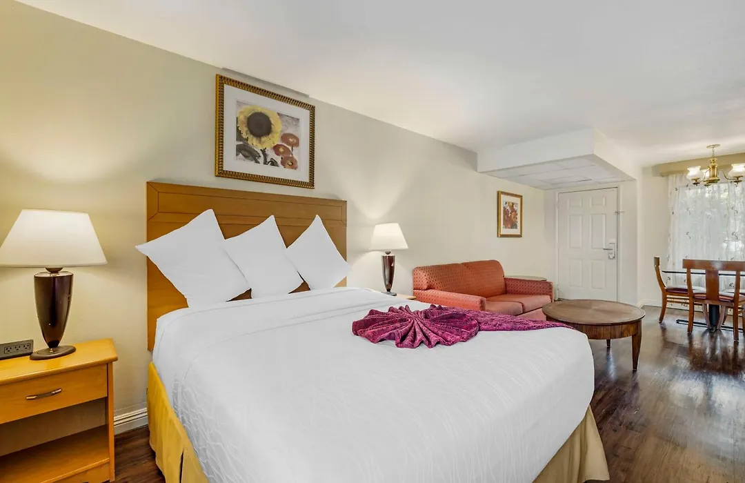 Best Western Plus Palm Desert Resort-1