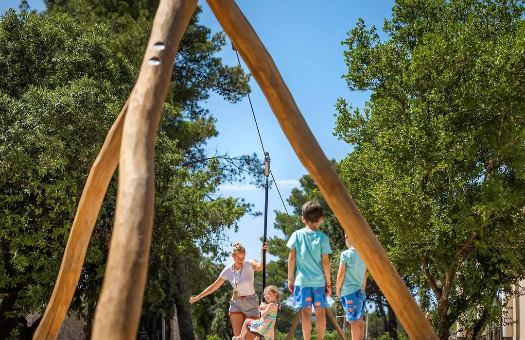 Valamar Amicor Resort-1