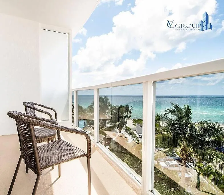 Luxurious Beachfront Studio-1