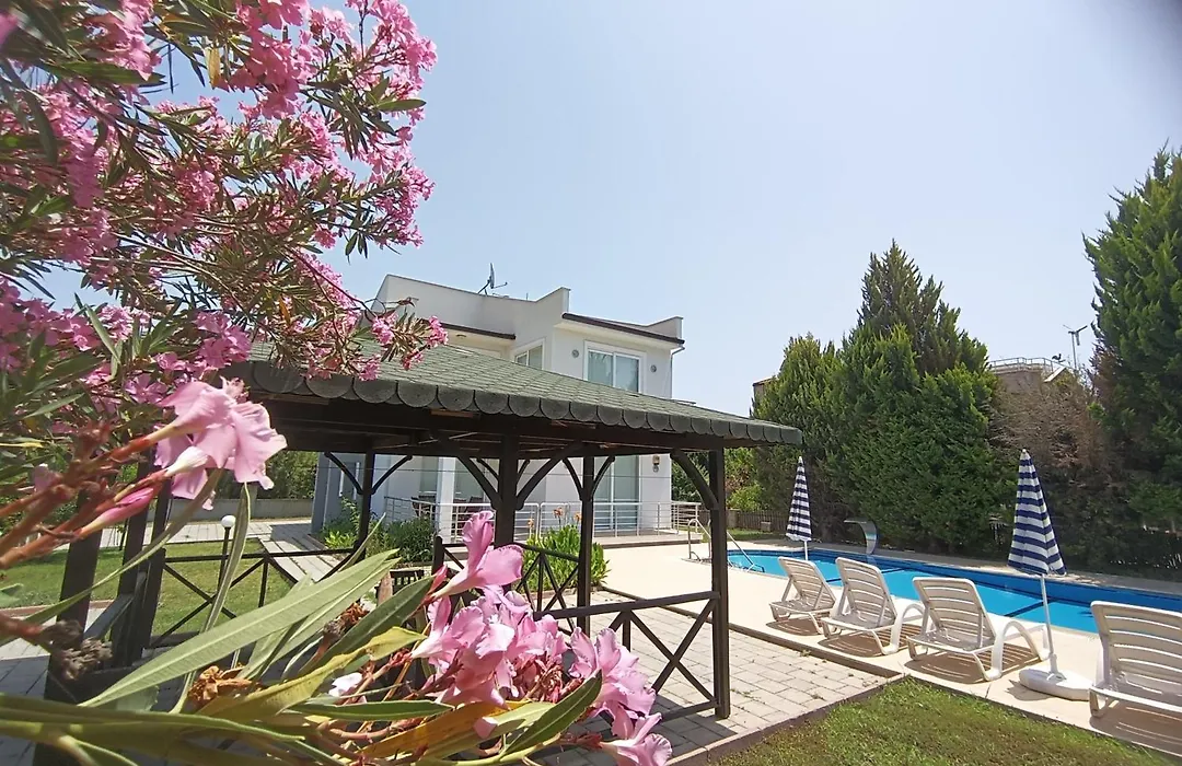 Lighthouse Tulip Villas-1