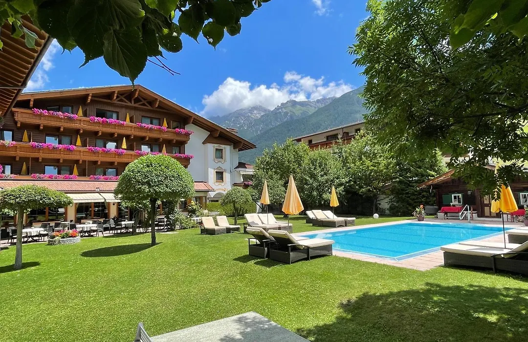 Alpenhotel Tirolerhof-1