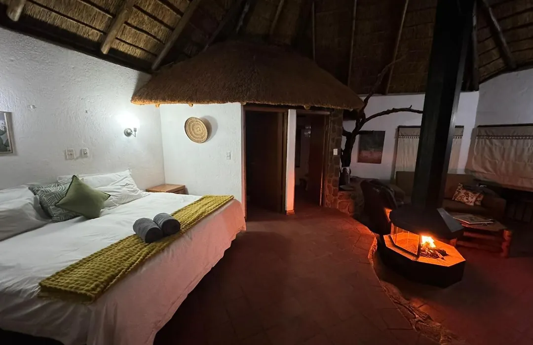 Thula-Thula Private Game Lodge Mabalingwe-1