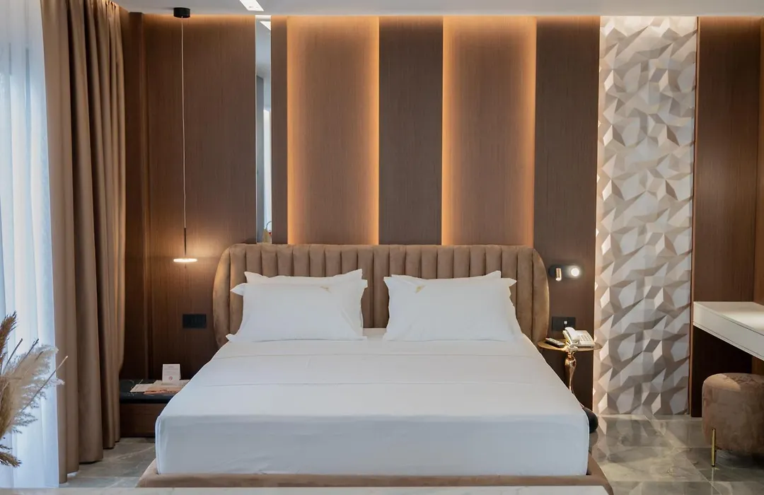 Brilliant Hotel & Spa-1