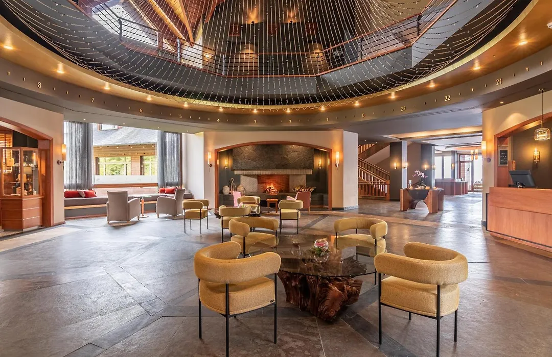 Park Lake Luxury Hotel-1
