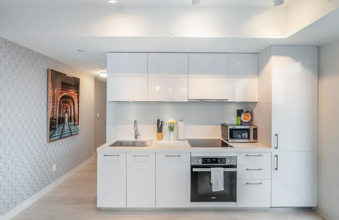 Designer One Bedroom Suite - Yorkville-1