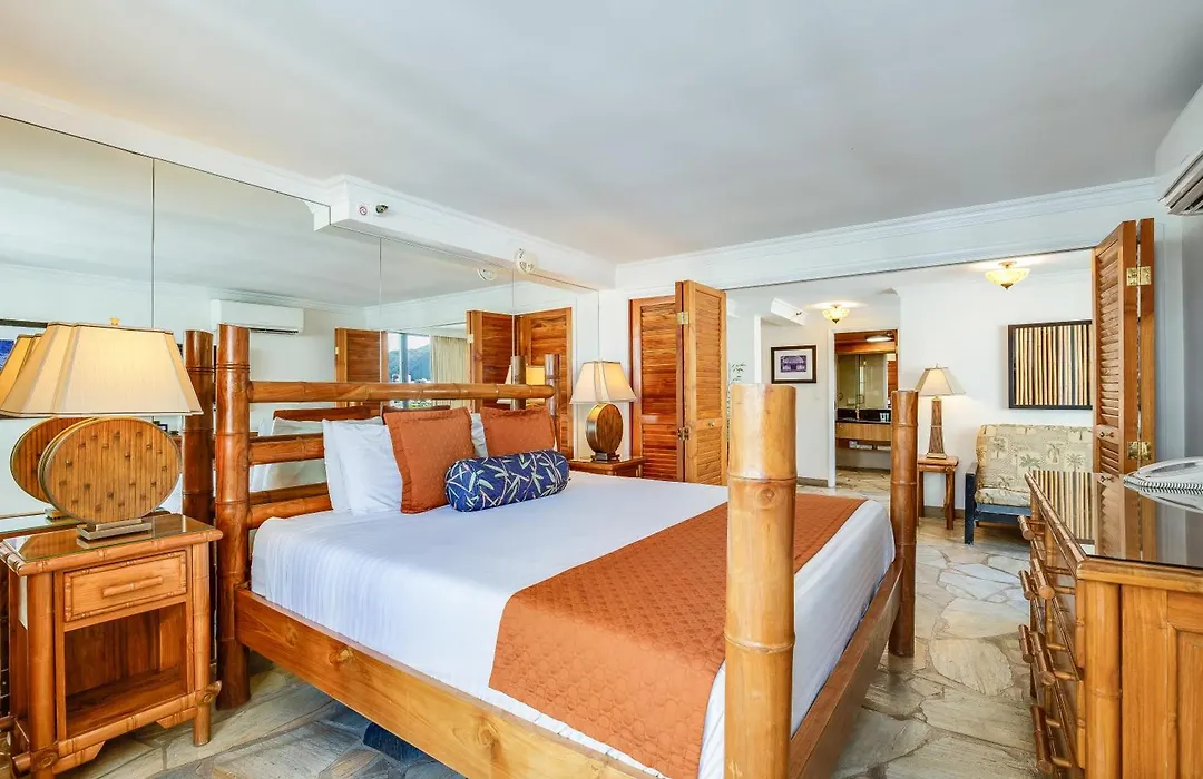 Castle Bamboo Waikiki Hotel-1